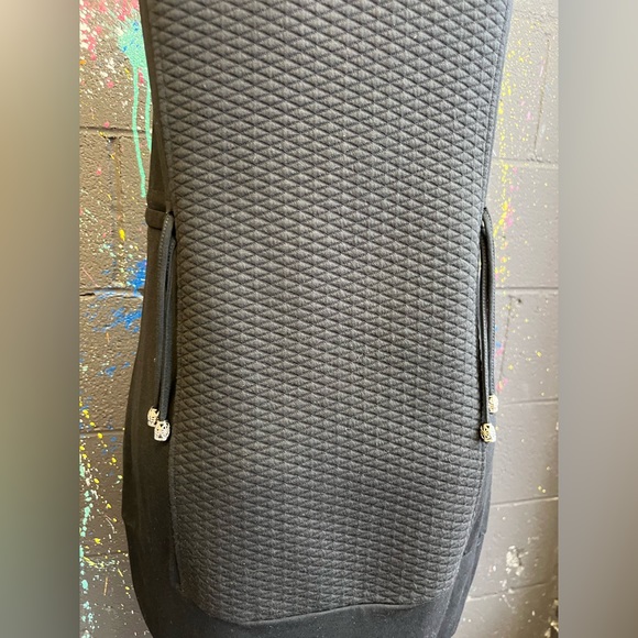 LA-EL COUTURE BLACK QUILTED VEST DRESS - Picture 8 of 16